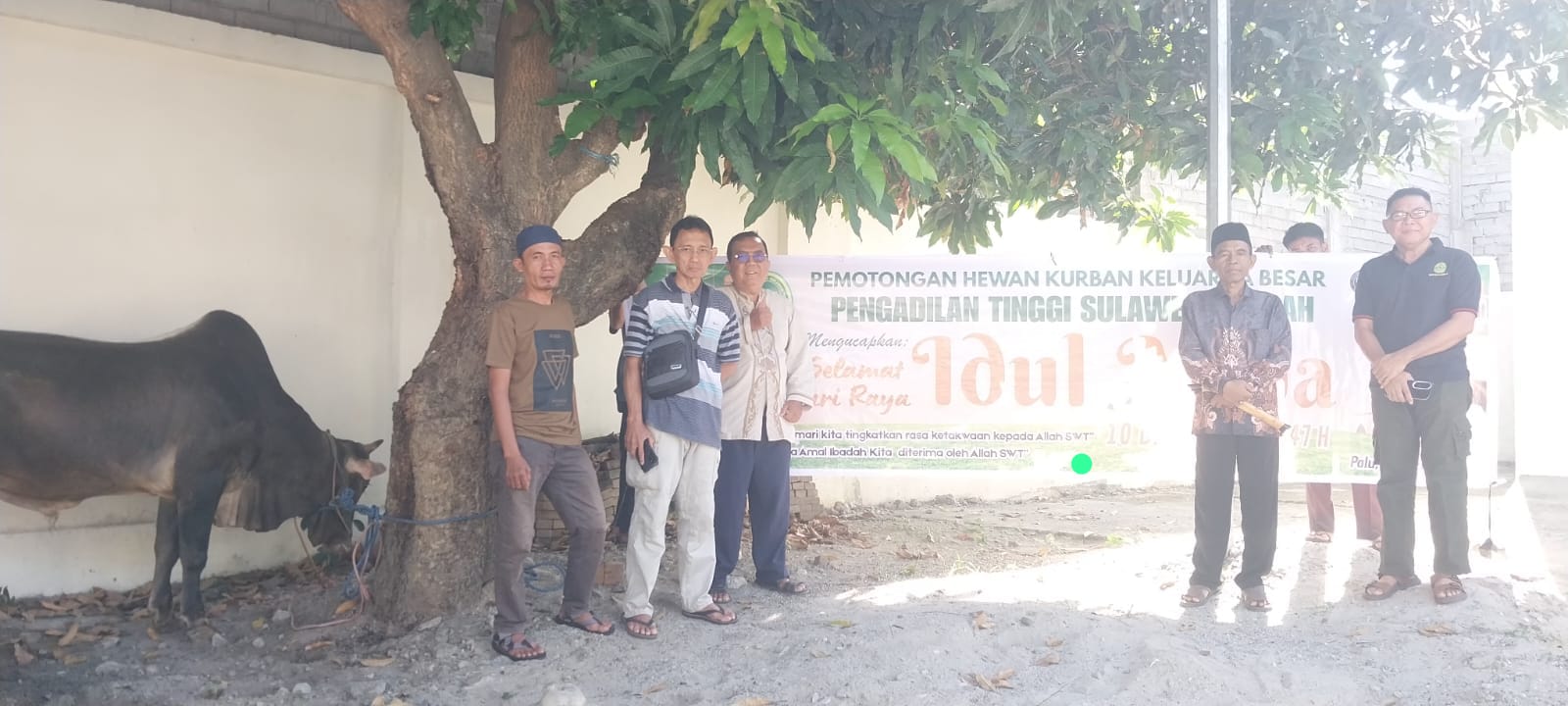 Penyembelihan Hewan Qurban Dalam Rangka Perayaan Idul Adha Tahun 1447 H / 2026 M...